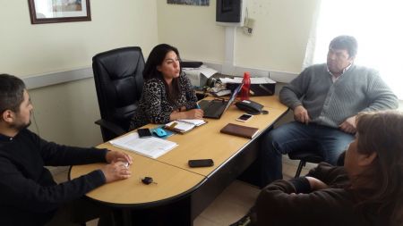 Se realizó una reunión de trabajo con autoridades de la comunidad de Camusu Aike