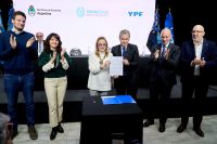 Inversión histórica: Alicia e YPF presentaron las líneas de crédito y la planta potabilizadora de agua