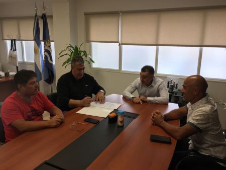 Se firmó un convenio marco para la construcción del Instituto de Energía en Caleta Olivia