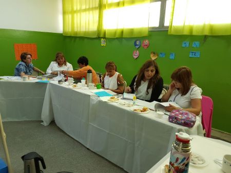 Directivos de Escuelas Primarias de Caleta Olivia participaron de mesa de trabajo