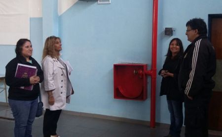 Autoridades educativas visitaron escuelas de Río Turbio y 28 de Noviembre