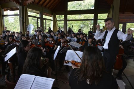“Glaciares en concierto” finalizó con la gran presentación de la Orquesta Sinfónica Juvenil de Santa Cruz