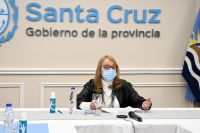 El Gobierno presentó licitaciones y firmó acuerdos para obras en localidades de Santa Cruz